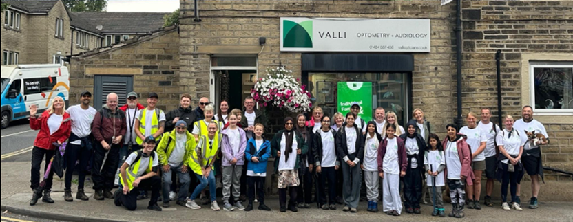 Participants gather at the Valli branch in Honley at the start of the Valli Rally, ready to embark on their journey in support of Outlookers.